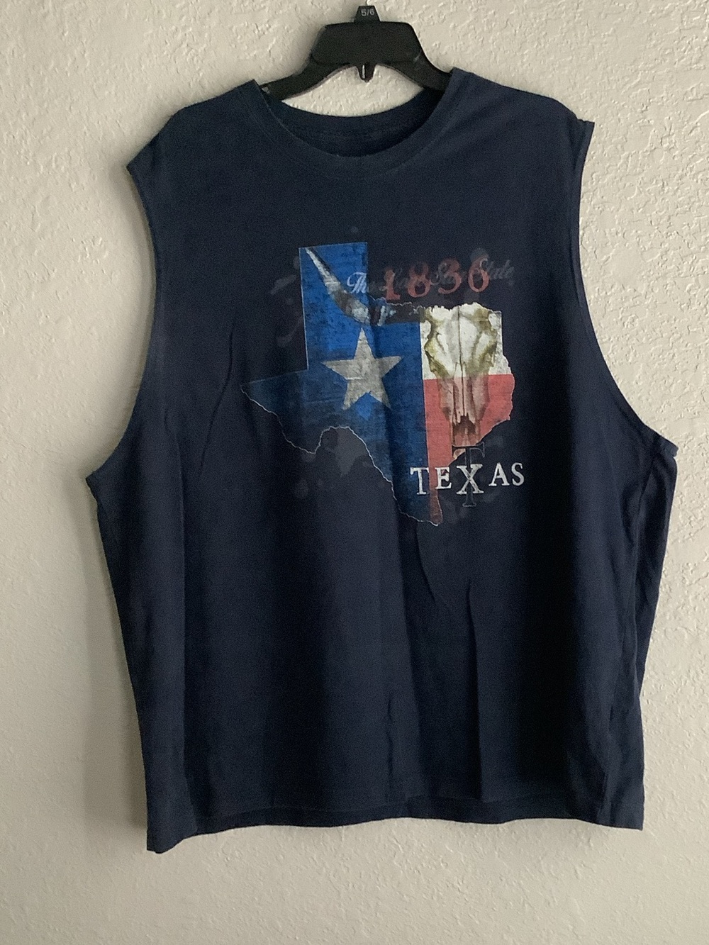 Faded Glory Navy Texas Flag Skull Tank Top